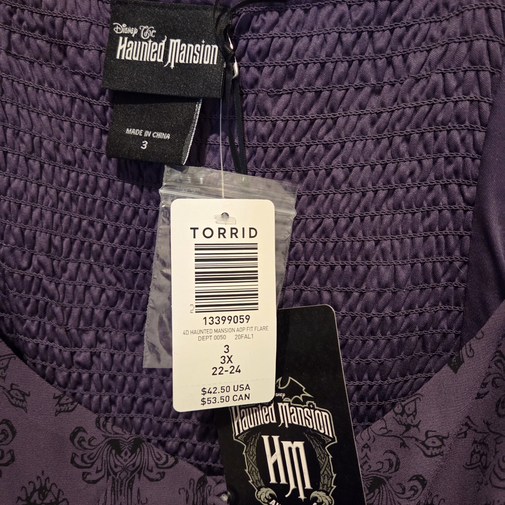 Torrid Disney Haunted Mansion Top Size 3 - Picture 5 of 5